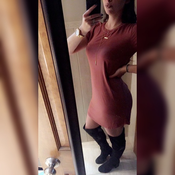 Grad Student ➡️ Fashionista - Picture 2 of 6